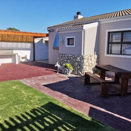 Langebaan Escape Self Catering Accommodation Exterior photo